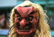 Японская классическая маска намахагэ - турист без путешествия