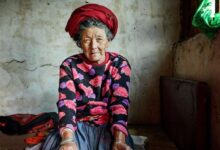 mosuo woman