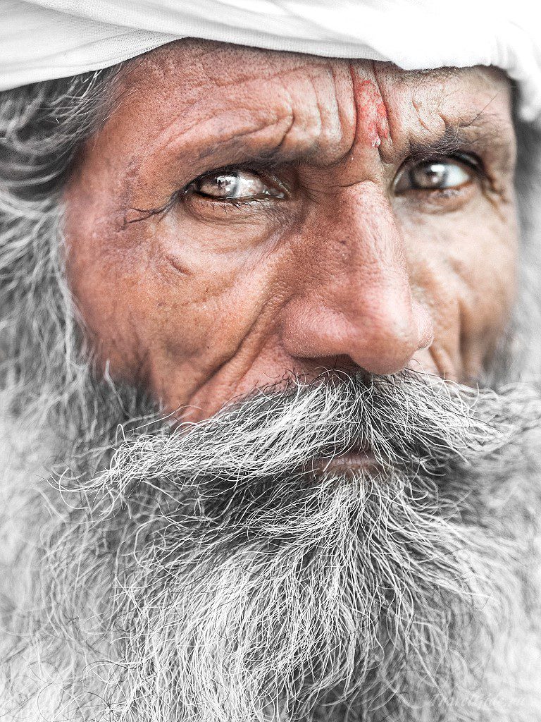 Пожилой торговец из Индии