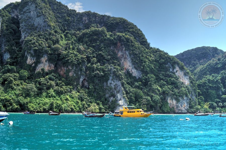 Travel to the Phi Phi Islands