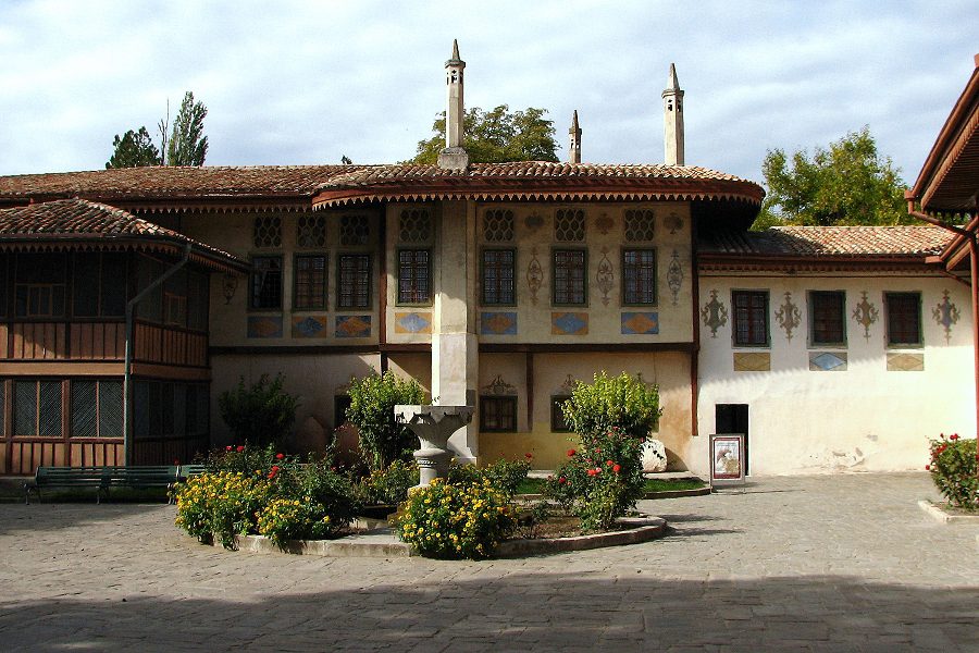 Ханский дворец внутренний двор