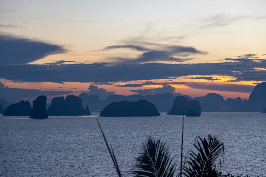 Реальная фотка: Рассвет на Phang Nga Bay Рассвет на Phang Nga Bay