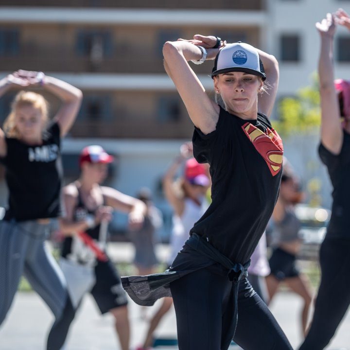  Занятия на улице