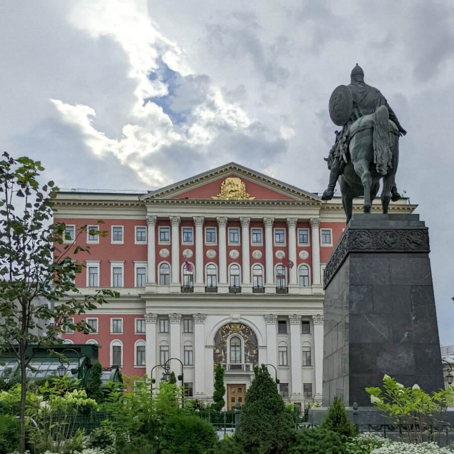 Памятник Юрию Долгорукому на Тверской площади